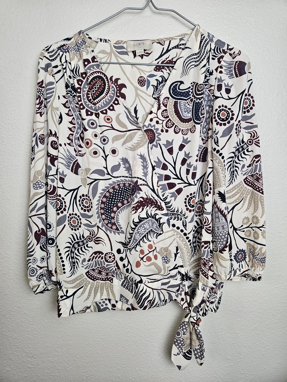 LOFT Cream Paisley Wrap Top with Tie Hem Size SP